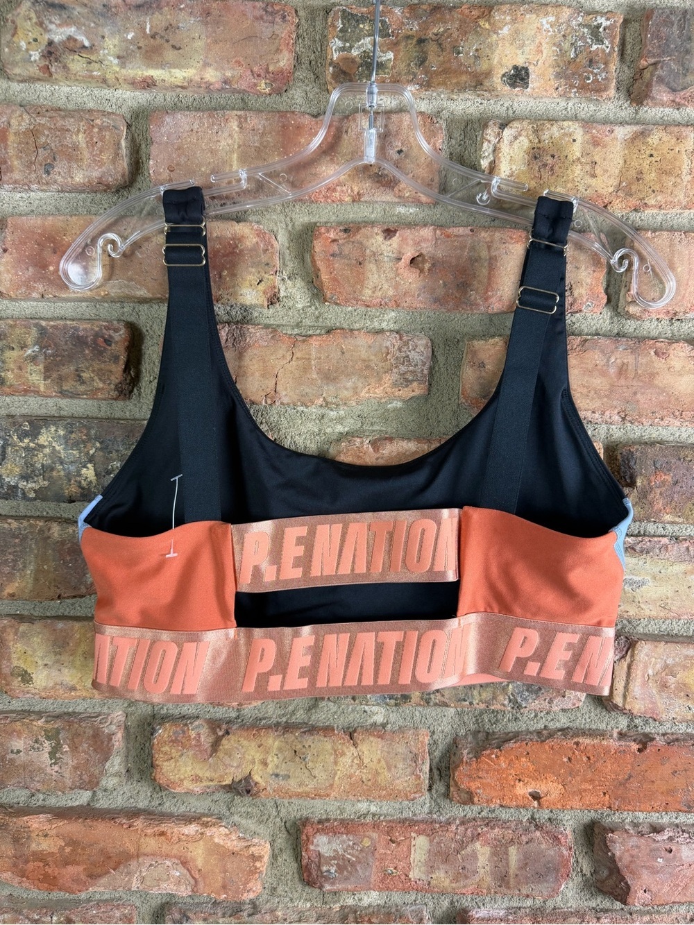 $109 P.E Nation Courtside Sports Bra Size Large Luxury Athleisure - Picture 2 of 2